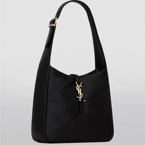 SAINT LAURENT - LE 5 À 7 supple small IN GRAINED LEATHER  BLACK BAG- LIKE NEW